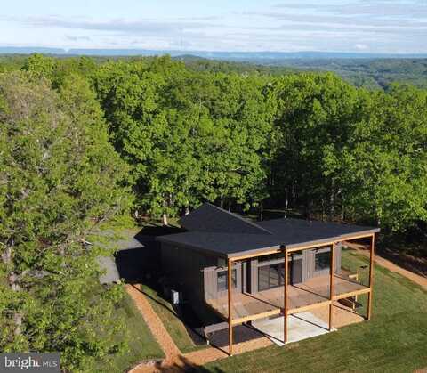 472 COON HOLLOW TRAIL, HEDGESVILLE, WV 25427