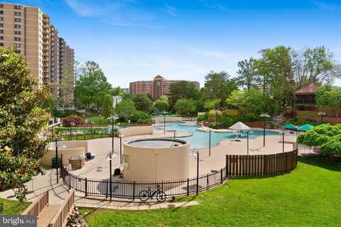 307 YOAKUM PARKWAY, ALEXANDRIA, VA 22304