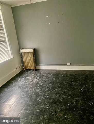 813 E RUSSELL STREET, PHILADELPHIA, PA 19134