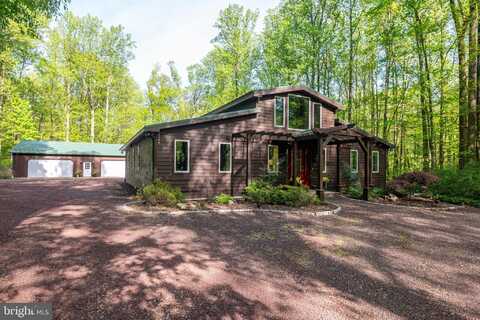 1088 IMPERIAL DRIVE, MOHNTON, PA 19540