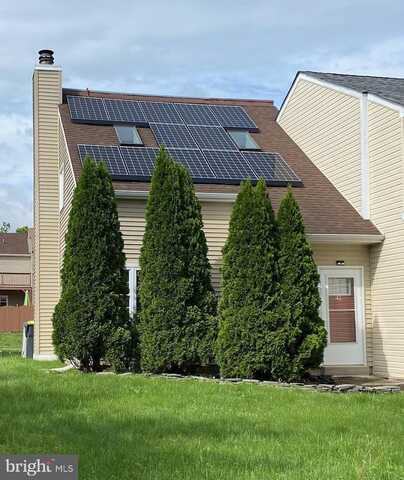 41 E GREEN VALLEY CIRCLE, NEWARK, DE 19711