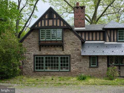 2610 RIVER ROAD, NEW HOPE, PA 18938