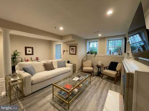 1747 WILLARD STREET NW, WASHINGTON, DC 20009