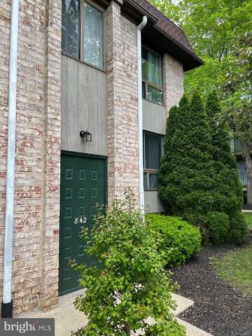 842 PUTNAM BOULEVARD, WALLINGFORD, PA 19086