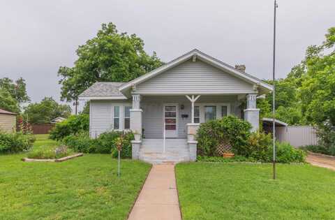 510 Bugbee Avenue, Clarendon, TX 79226