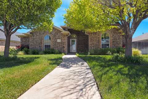 7703 FRESNO Drive, Amarillo, TX 79118