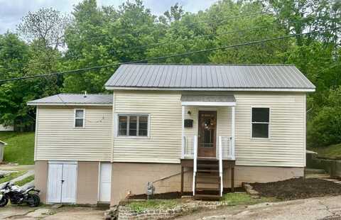 17 Anne St, Pomeroy, OH 45769