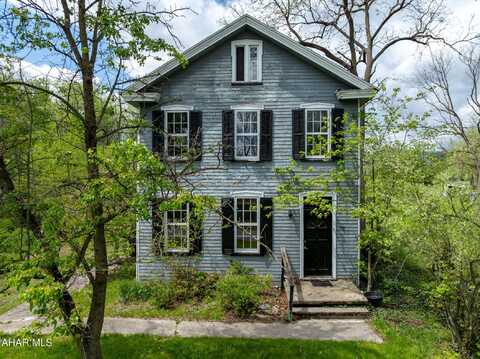3091 Colonial Drive, Duncansville, PA 16635