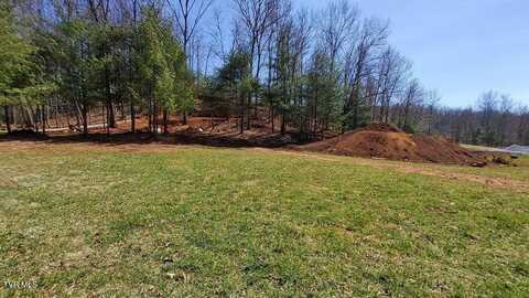 101 Homestead Drive, Unicoi, TN 37692