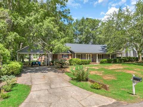 2205 Vineyard Court, Albany, GA 31721