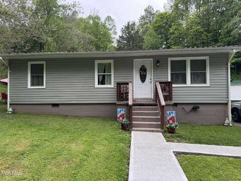 2209 Carter Street, Big Stone Gap, VA 24219