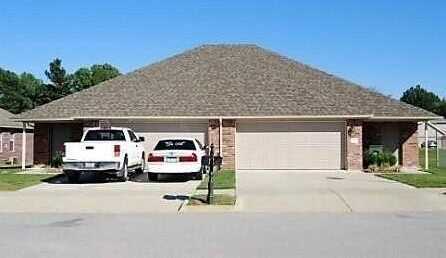 1554 N Willowbrook DR, Fayetteville, AR 72703