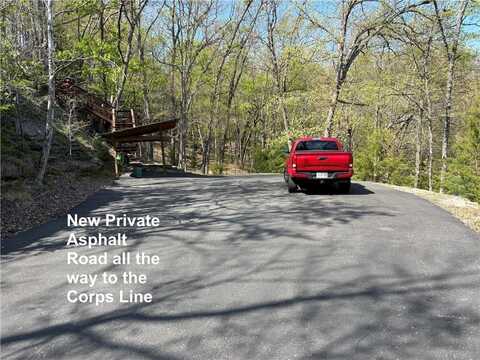 826 Cobblestone LN, Eureka Springs, AR 72631