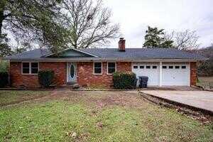 207 W 23rd Street, Russellville, AR 72801