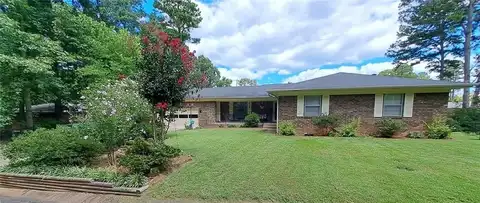 210 Mockingbird LN, Russellville, AR 72801