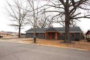 1101 S Tampa Avenue, Russellville, AR 72802