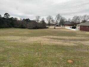 000 Hilltop Drive, Russellville, AR 72802