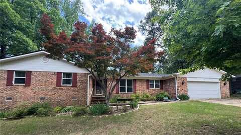 904 Ridgewood Drive, Russellville, AR 72801