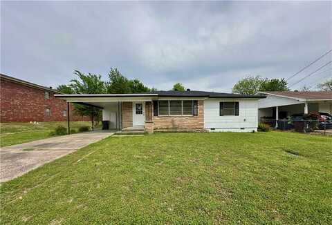 1004 N Erie AVE, Russellville, AR 72801