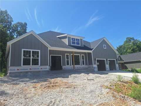 29 Selkirk DR, Bella Vista, AR 72715