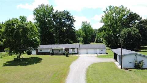 567 Broomfield Road, Dover, AR 72837