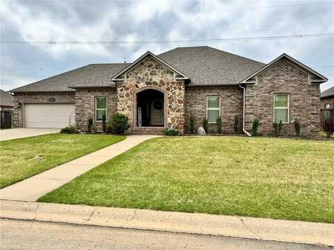 335 Point West, Conway, AR 72034