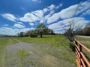 000 S Rogers ST, Clarksville, AR 72830