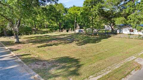 724 E Parkway Drive, Russellville, AR 72801