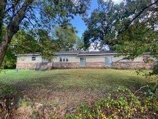 1237 E Main Street, Clarksville, AR 72830