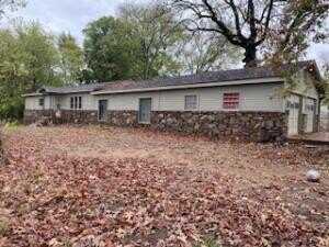 1237 E Main Street, Clarksville, AR 72830