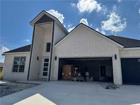 500 Apollo DR, Centerton, AR 72719