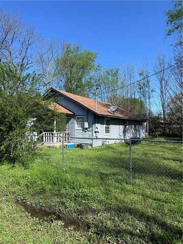 106 W 13th, Danville, AR 72833