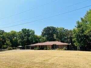 518 CR 2731, London, AR 72847