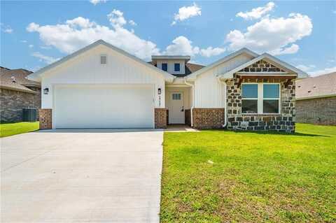 1717 Edwards ST, Pea Ridge, AR 72751