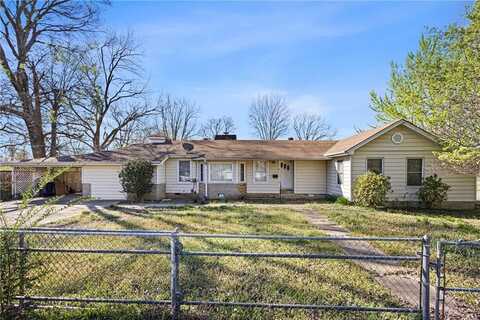 409 W 8th ST, Russellville, AR 72801