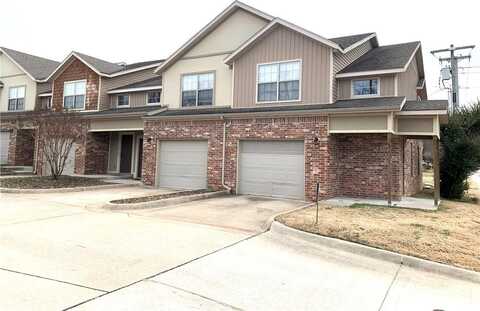 1071 W Malibu AVE, Fayetteville, AR 72703