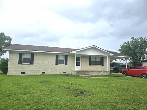 521 Johnson St, Ray City, GA 31645
