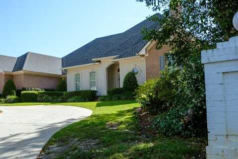 21 Crestwood, Valdosta, GA 31602