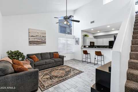 2201 N COMANCHE Drive, Chandler, AZ 85224