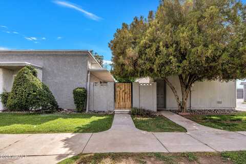 5025 W NEW WORLD Drive, Glendale, AZ 85302