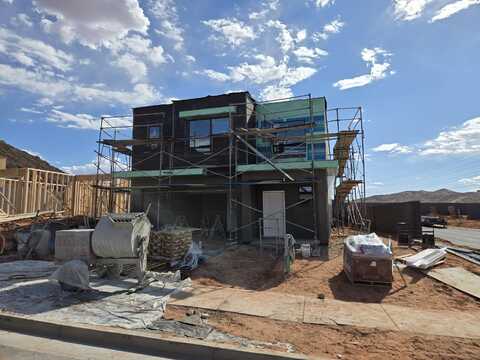 1448 S Staircase Way, Washington, UT 84780