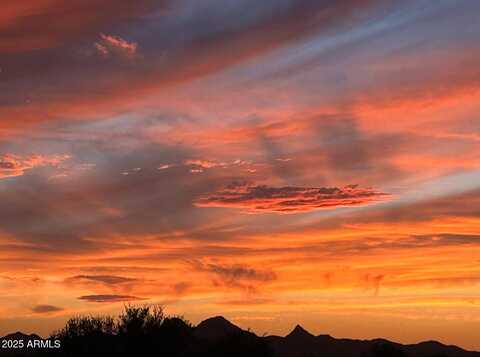 76625 56th Street, Salome, AZ 85348