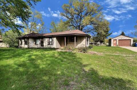 1326 Barclay, Waterloo, IA 50703