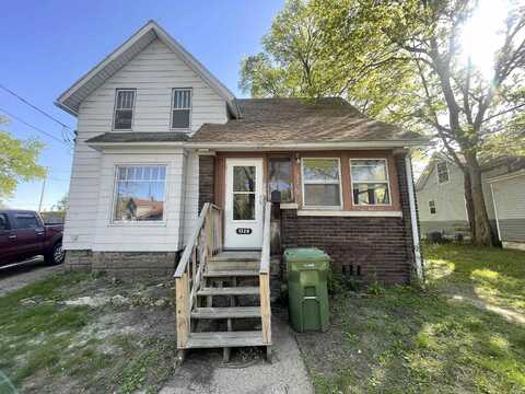 1320 Mulberry Street, Waterloo, IA 50703