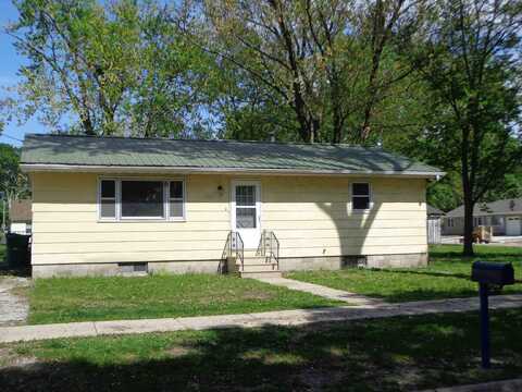 512 SW 8th Avenue, Independence, IA 50644