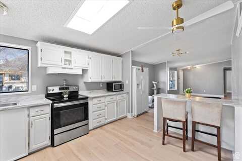 5072 S CAMINO REAL W, Murray, UT 84117