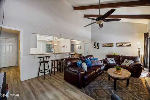2670 Snow Slope Way, Pinetop, AZ 85935