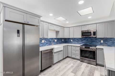 14224 N NEWCASTLE Drive, Sun City, AZ 85351