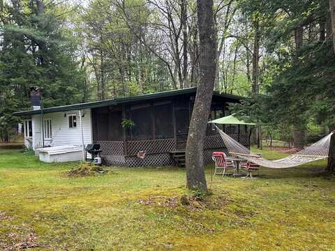 238 Daisy Lane, Strattanville, PA 16258