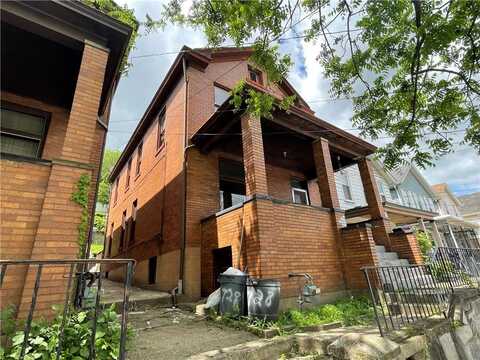 827 Lincoln, Charleroi, PA 15022